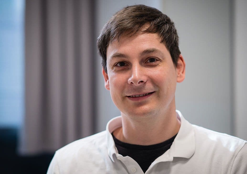 Dr. Eric Schmid